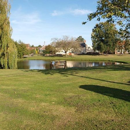 Self-contained Annex - Beautiful Village near York Extérieur photo