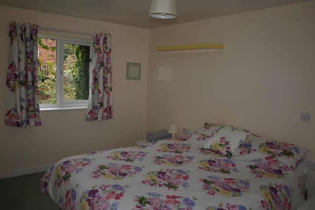 Self-contained Annex - Beautiful Village near York Extérieur photo